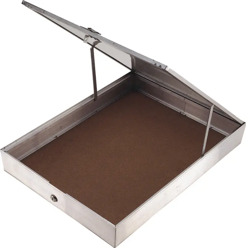 Aluminum Display Case – Slim Profile, Lockable Show Cabinet 1