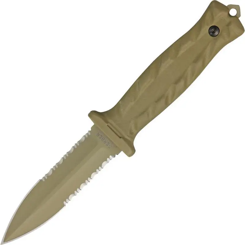 Gerber De Facto Everyday Carry Knife 1